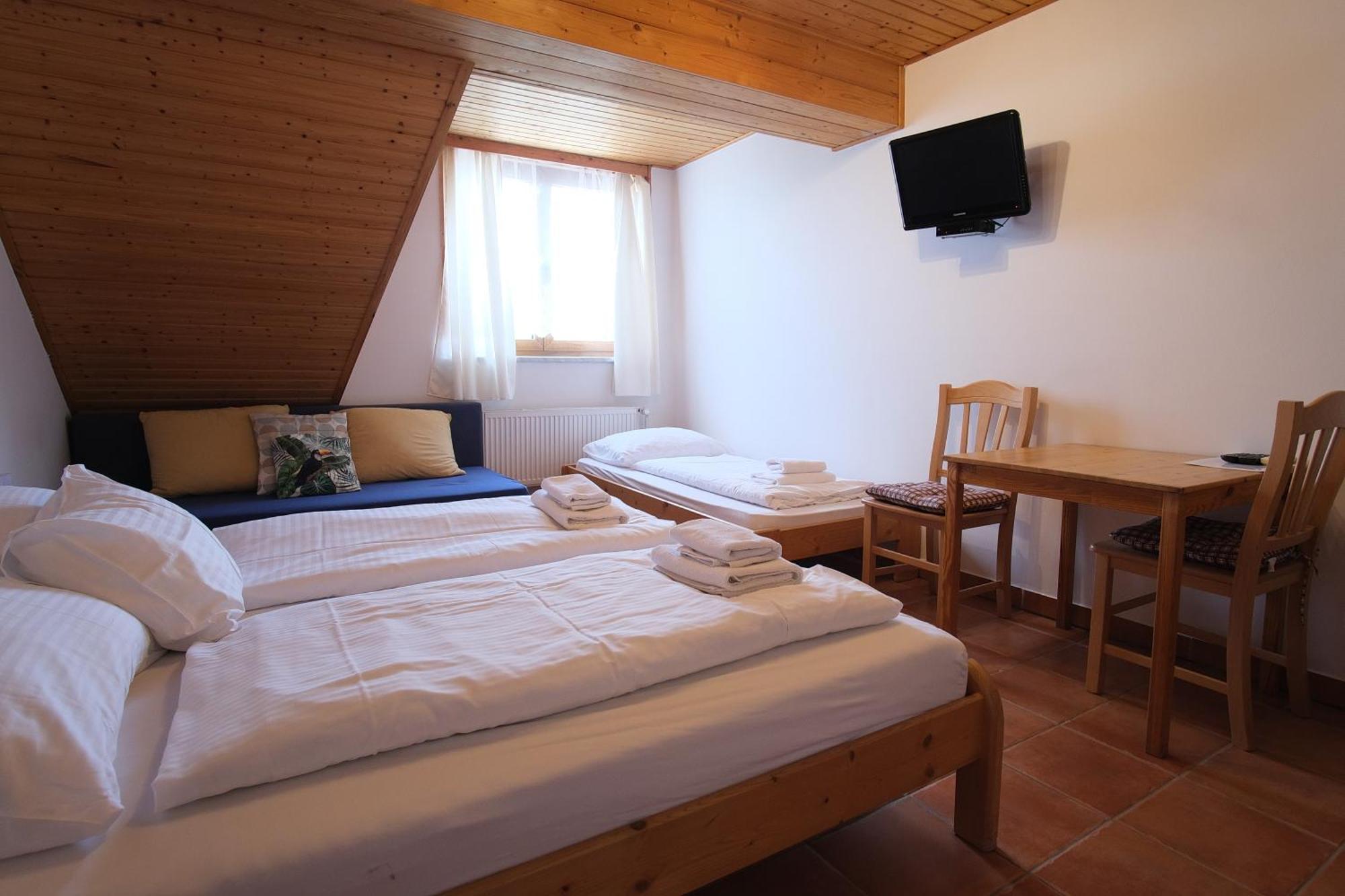 Hotel Kreta Kutná Hora Extérieur photo