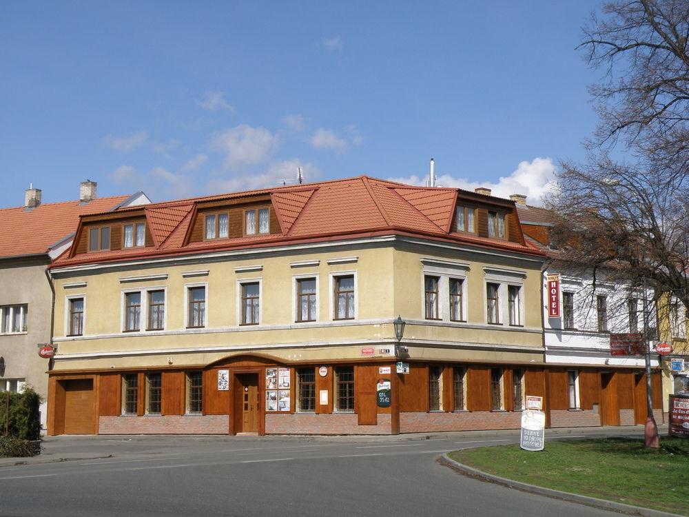 Hotel Kreta Kutná Hora Extérieur photo