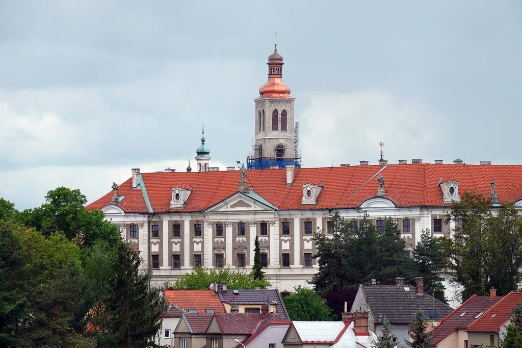 Hotel Kreta Kutná Hora Extérieur photo