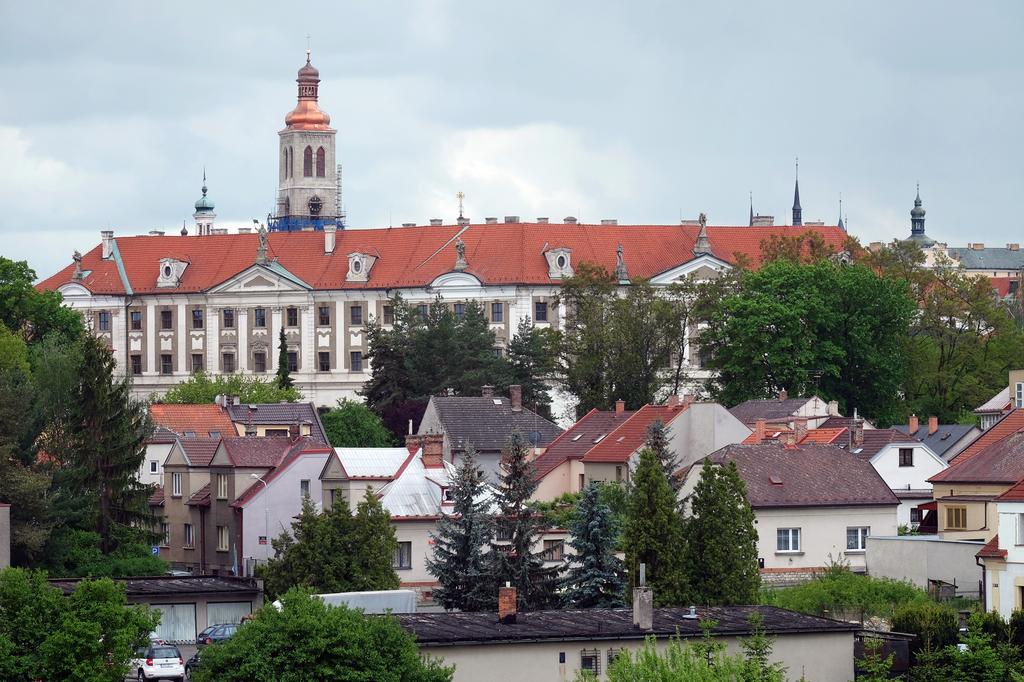 Hotel Kreta Kutná Hora Extérieur photo