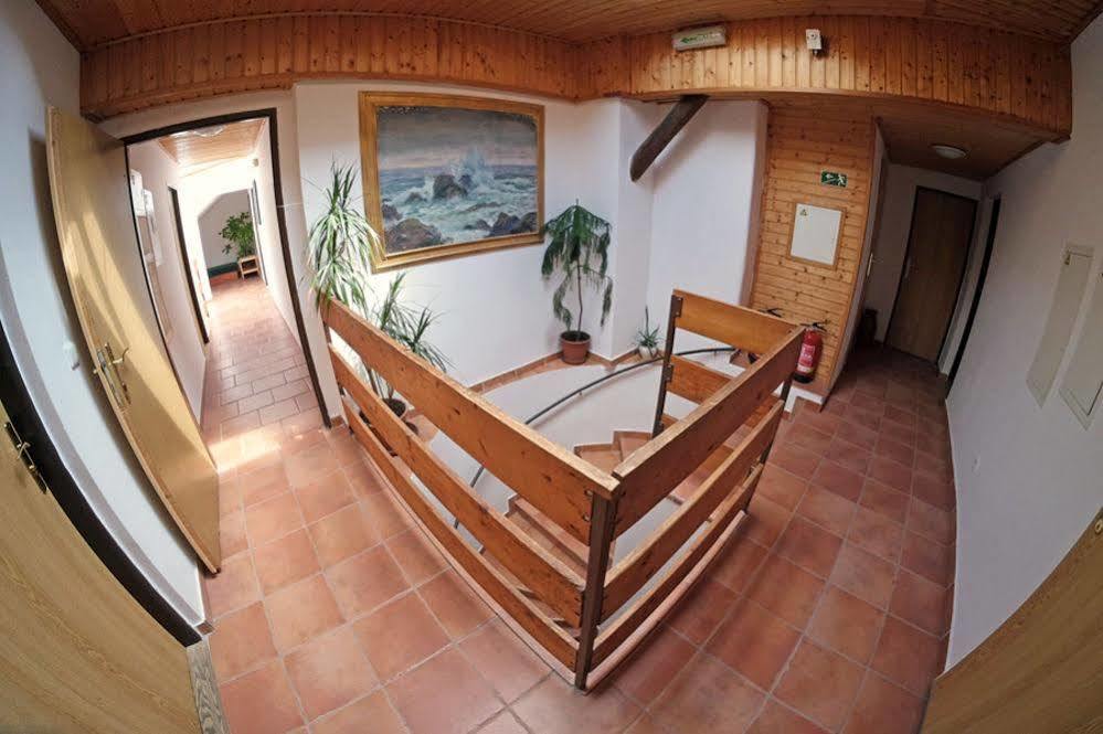 Hotel Kreta Kutná Hora Extérieur photo